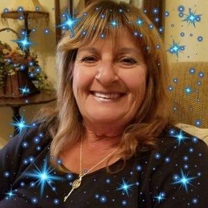 Meet your Posher, Vickie